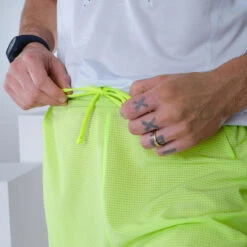 Quechua Short De Randonnée Rapide FH 900 Homme Jaune. -Quechua short de randonnee rapide fh 900 homme jaune 5