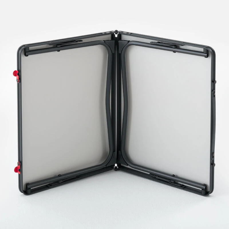 Quechua TABLE BASSE PLIANTE DE CAMPING - MH100 - GRISE 5 Quechua TABLE BASSE PLIANTE DE CAMPING - MH100 - GRISE - Image 5