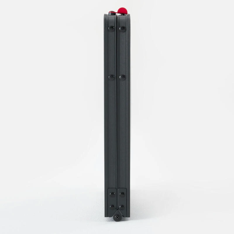 Quechua TABLE BASSE PLIANTE DE CAMPING - MH100 - GRISE 6 Quechua TABLE BASSE PLIANTE DE CAMPING - MH100 - GRISE - Image 6